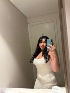 664341896: Chica busca chico en Barcelona