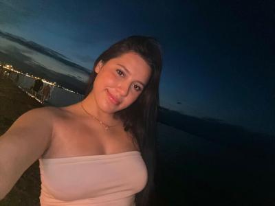 641142731: Chica busca chico en Valencia