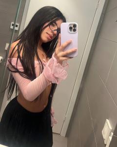 613656459: Chica busca chico en Madrid