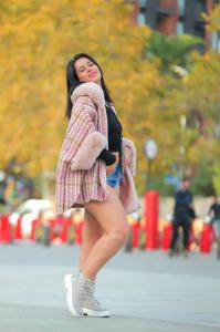 611578499: Chica busca chico en Madrid