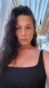 631868153: Chica busca chico en Barcelona