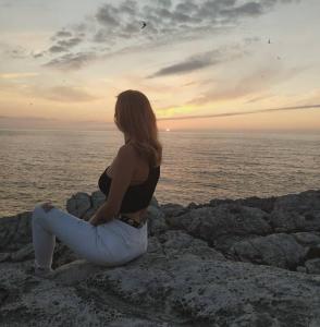 613438397: Chica busca chico en Huelva