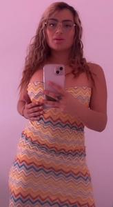 614615245: Chica busca chico en Sevilla