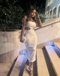 631016948: Chica busca chico en Granada