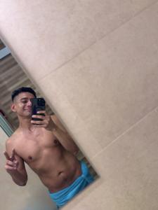 633073060: Chico busca chica en Madrid