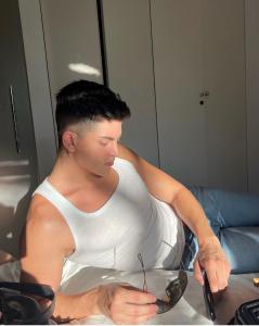 632209945: Chico busca chica en Melilla