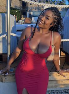 641613212: Chica busca chico en Cantabria