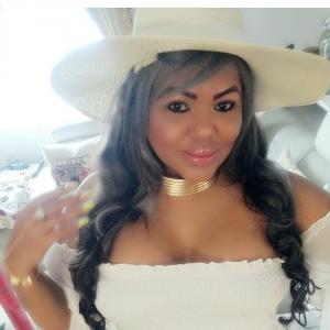 623131919: Chica busca chico en Sevilla