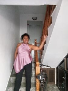 641010831: Chica busca chico en Sevilla