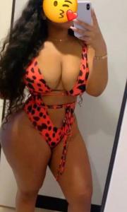 645503271: Chica busca chico en La Coruña