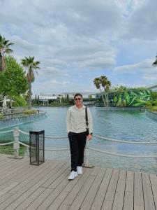 642227329: Chico busca chica en Pontevedra