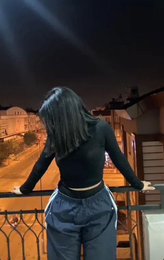 623410321: Chica busca chico en Madrid