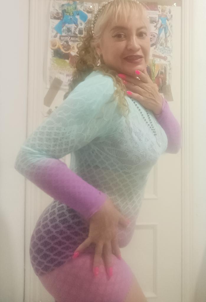 Chica busca chico en Alicante: 