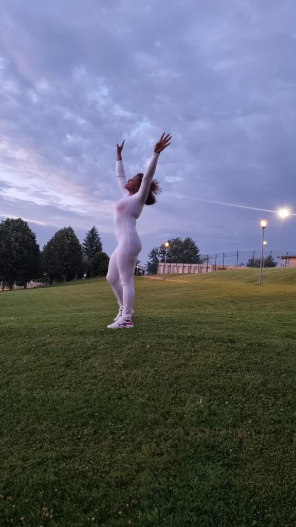 613104732: Chica busca chico en Navarra