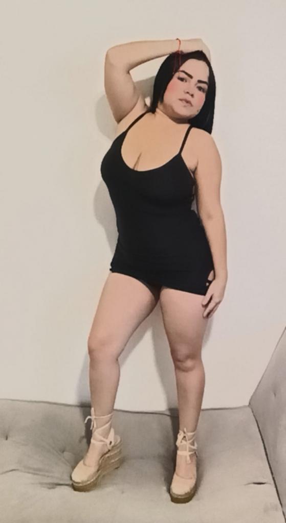 604353286: Chica busca chico en Granada