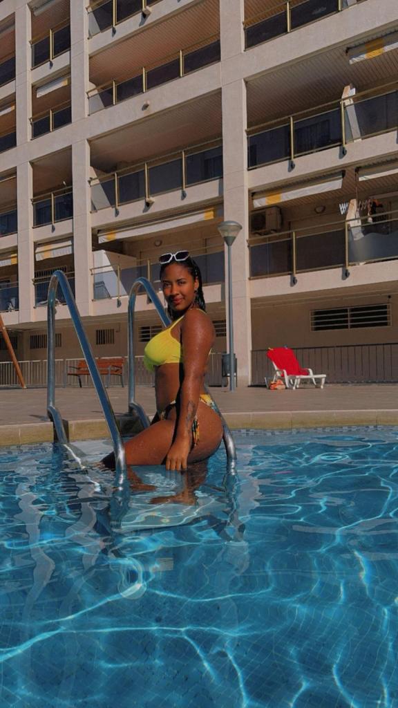 617090964: Chica busca chico en Castellón