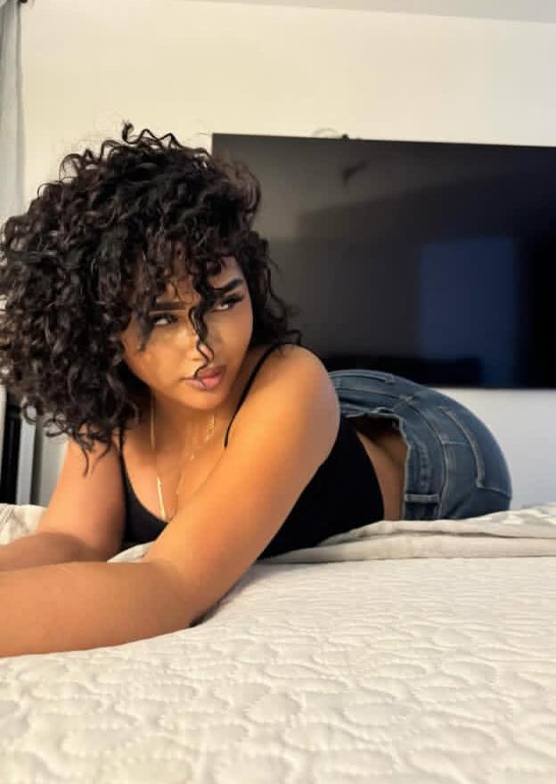 Chica busca chico en Murcia: 