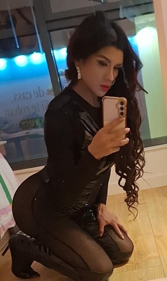 672097747: Travesti en Madrid