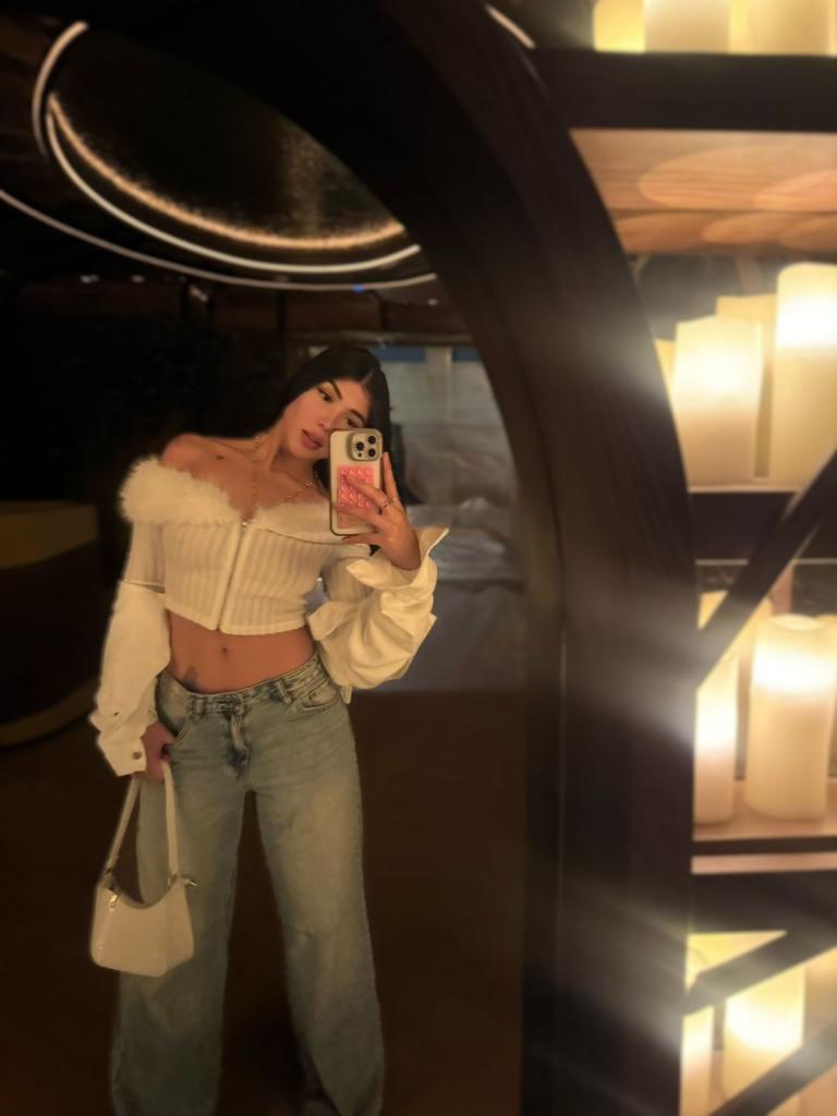 614507538: Chica busca chico en Málaga