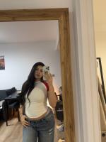 611247423: Chica busca chico en Málaga