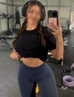 613905801: Chica busca chico en Málaga