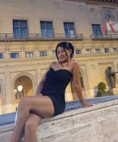 643047303: Chica busca chico en Zaragoza
