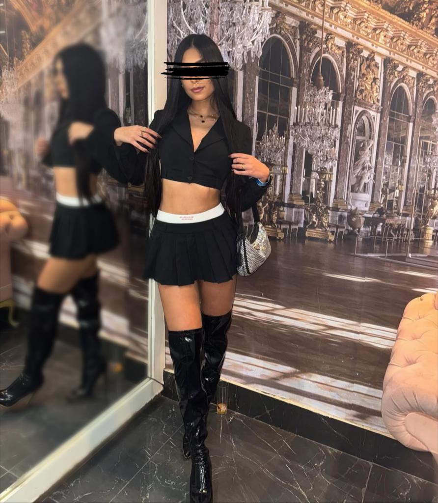 Chica busca chico en Barcelona: Chica busca chico