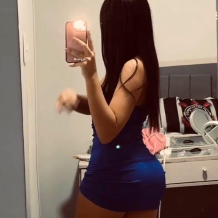 Chica busca chico en Sevilla: 