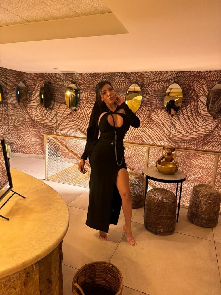 Chica busca chico en Málaga: Chica busca chico