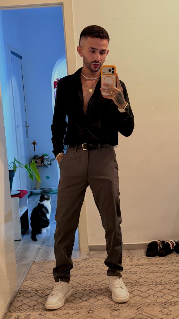 Chico busca chica en Tenerife: 