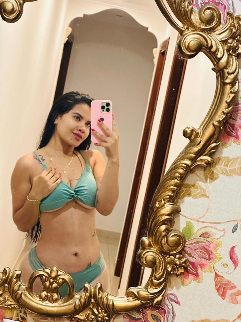 Chica busca chico en Murcia: 