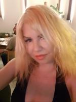 632715891: Chica busca chico en Ibiza