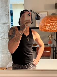 614772935: Chico busca chica en Murcia