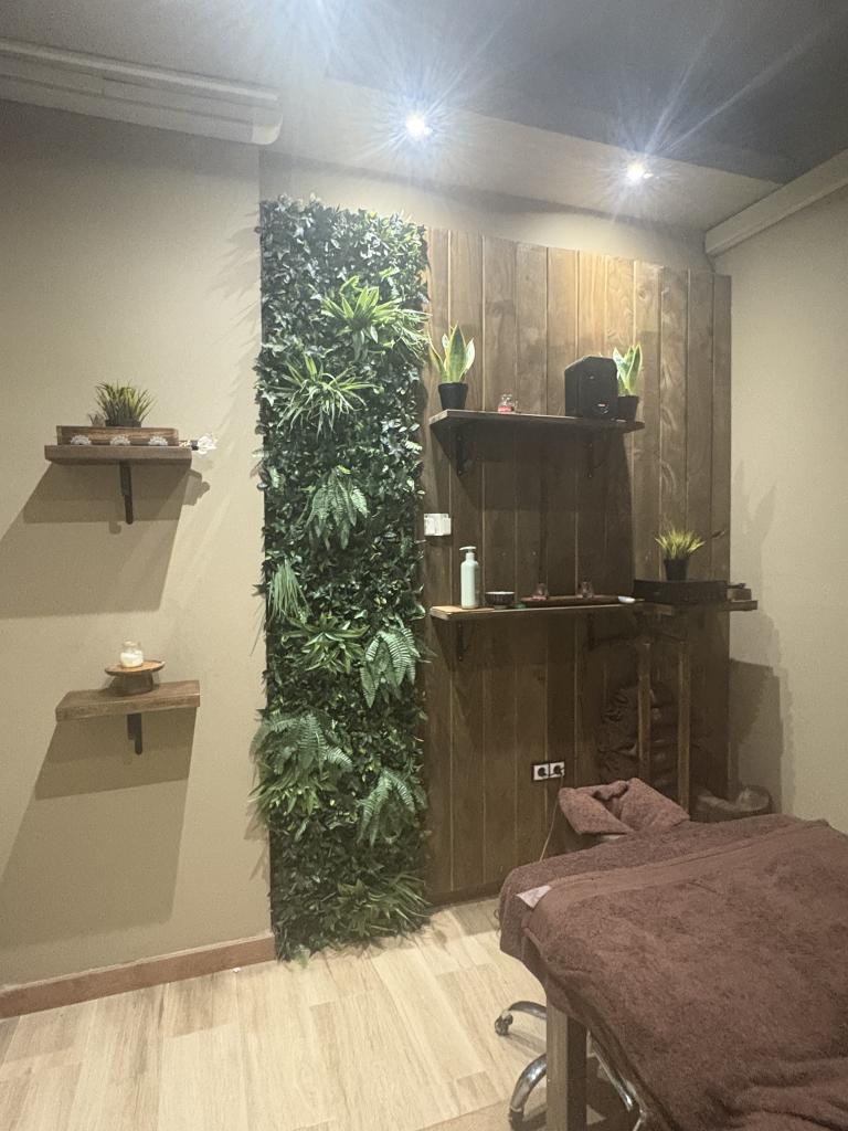 627559891: Chica busca chico en Barcelona