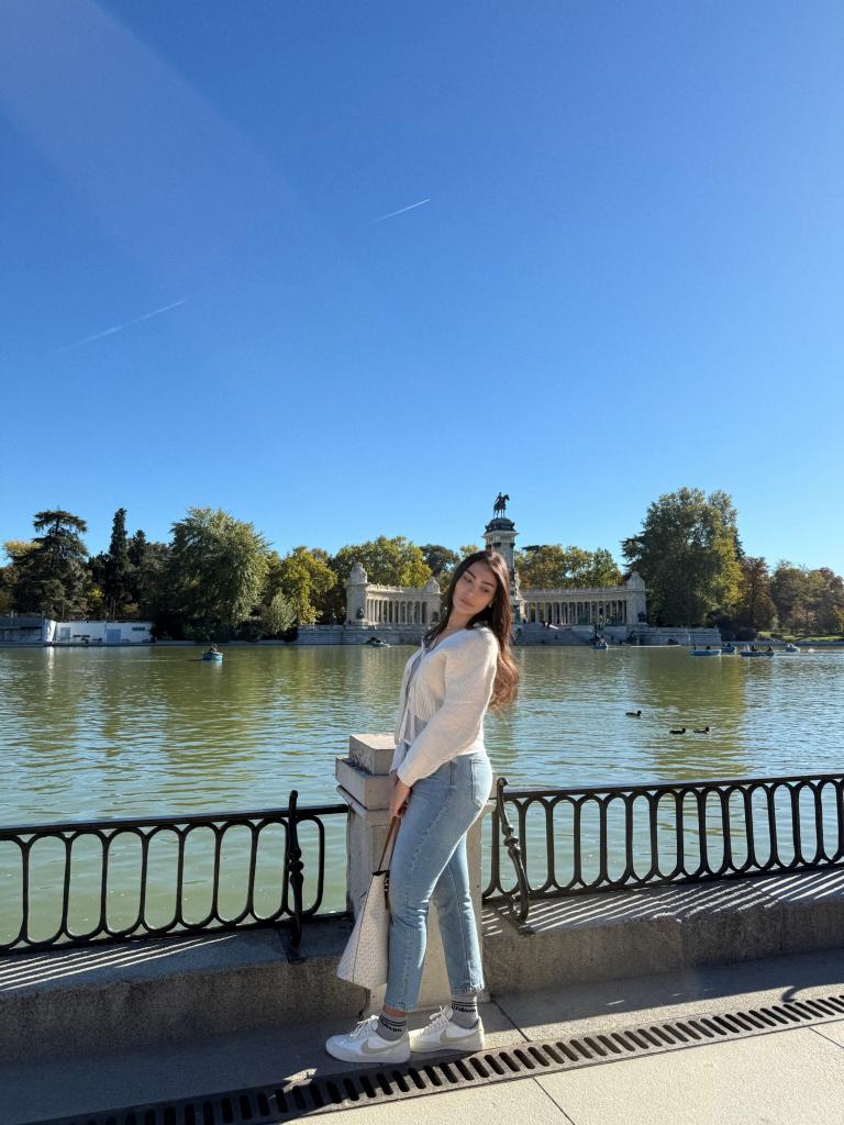 623723908: Travesti en Barcelona