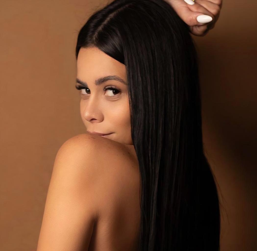 Chica busca chico en Madrid: Chica busca chico