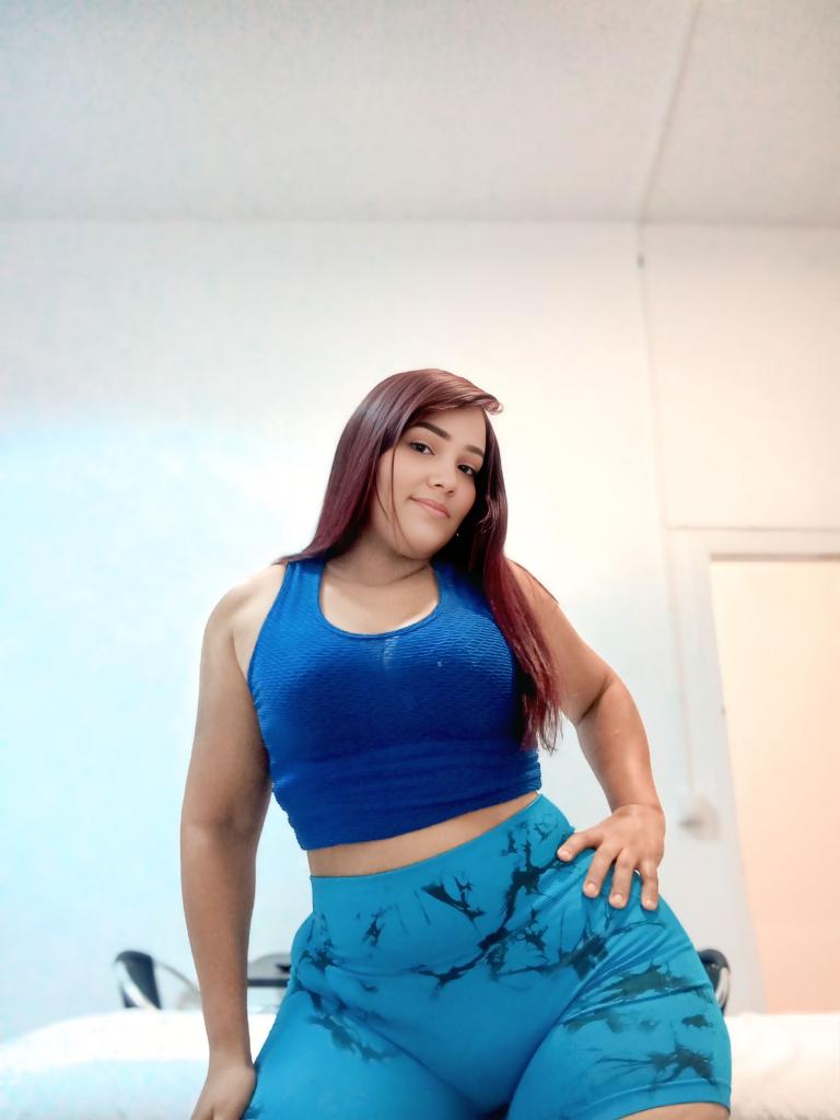 612259980: Chica busca chico en Sevilla