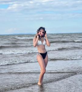 604336083: Chica busca chico en Ibiza