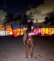 643719877: Chica busca chico en Burgos