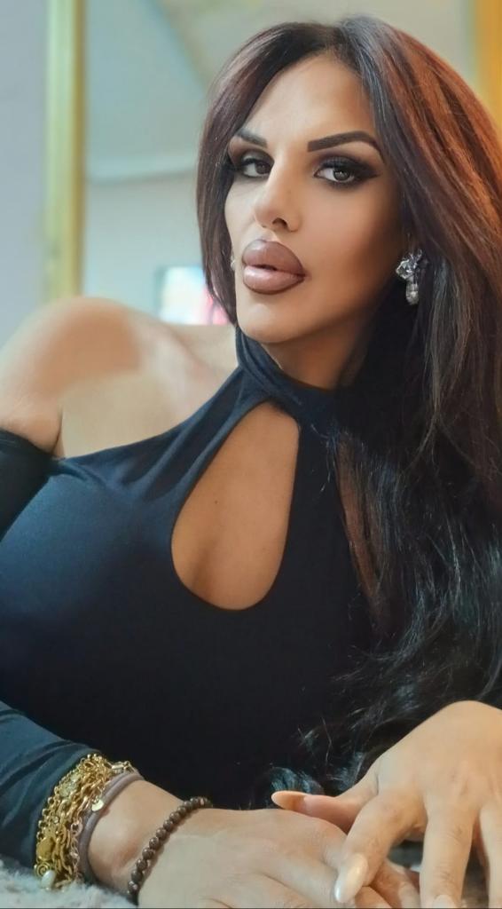 670964068: Travesti en Málaga