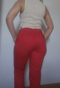 722346276: Chica busca chico en Navarra