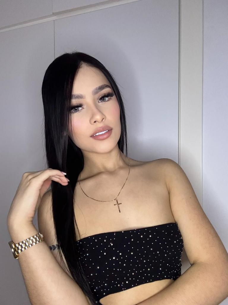 Chica busca chico en Cádiz: 