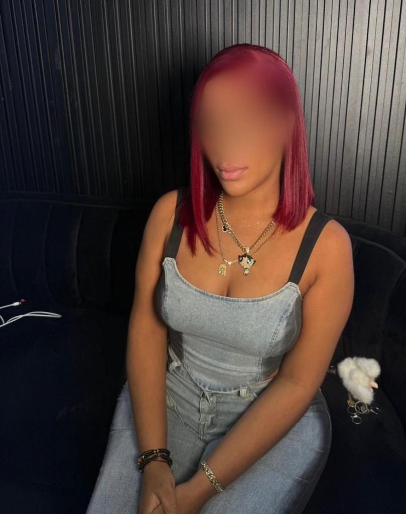 617013962: Chica busca chico en Cádiz