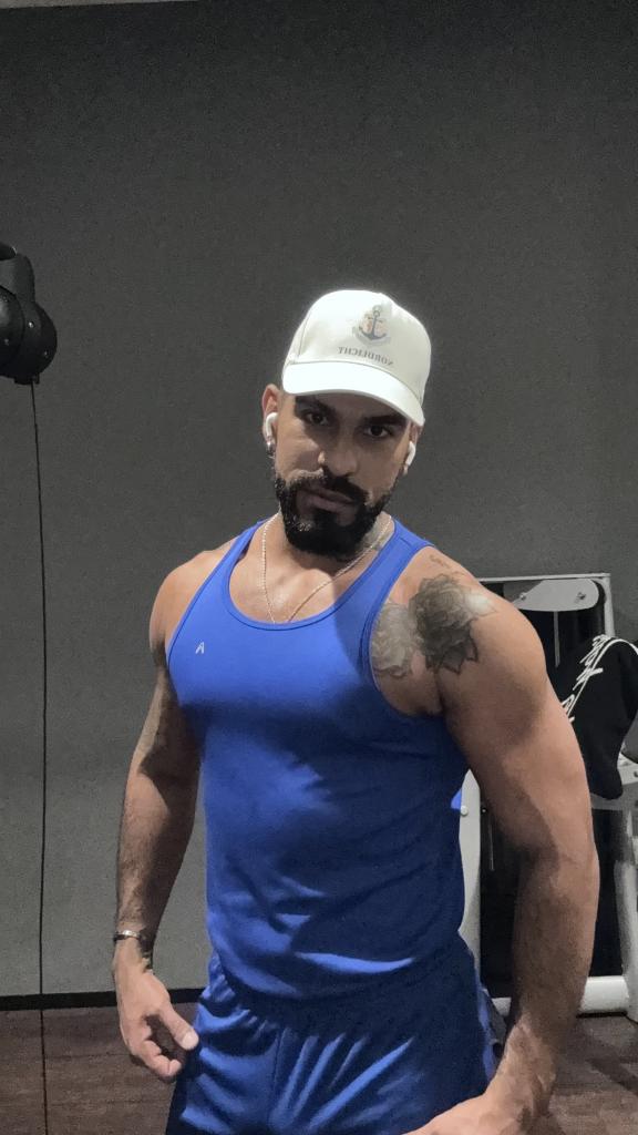 627501256: Chico busca chica en Alicante