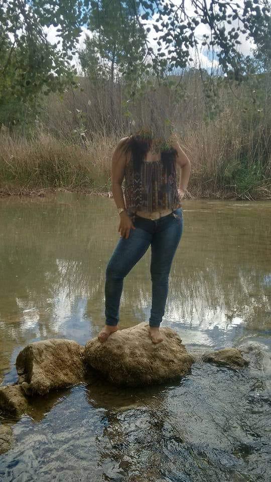 676387318: Chica busca chico en Murcia