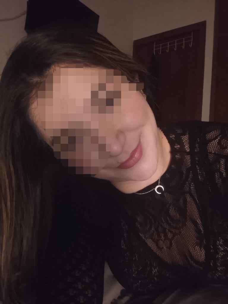 647939461: Chica busca chico en Córdoba