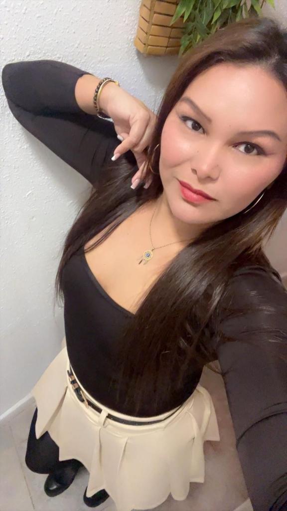 613392225: Chica busca chico en Tarragona