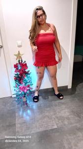 617710868: Chica busca chico en Barcelona