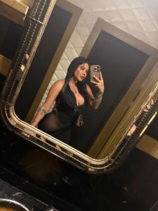 672867975: Chica busca chico en León