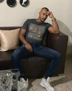 670633153: Chico busca chica en Ibiza